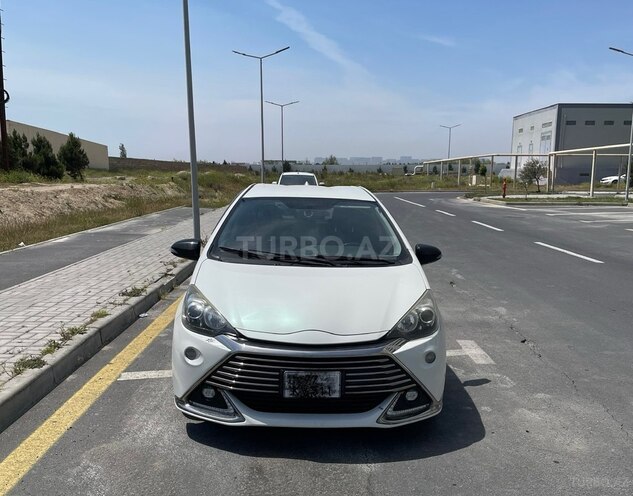 Toyota Aqua 2015, 64,500 km - 1.5 l - Bakı