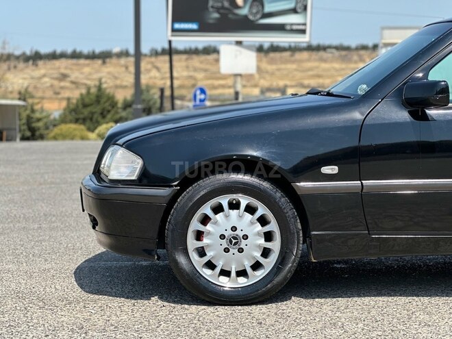 Mercedes C 180 1998, 228,528 km - 1.8 l - Bakı