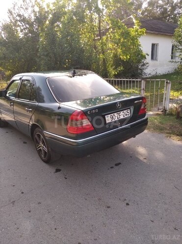 Mercedes C 200 1995, 449,000 km - 1.8 л - Qax