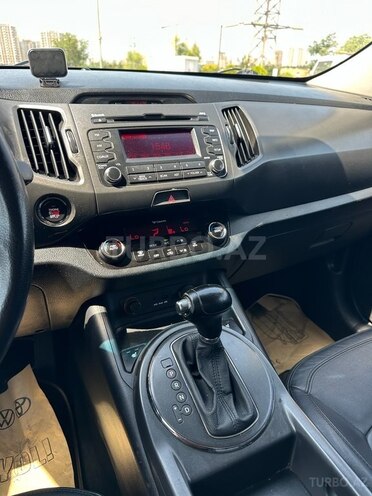 Kia Sportage-13