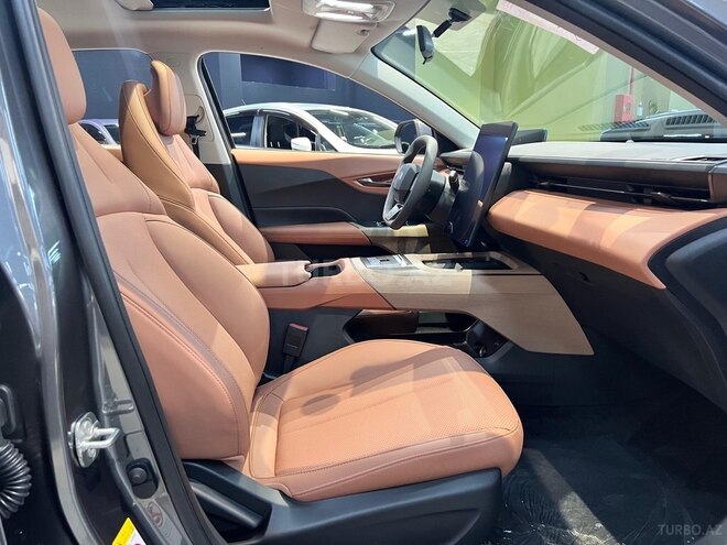 Changan Qiyuan A05 2025, 0 km - 1.5 л - Bakı
