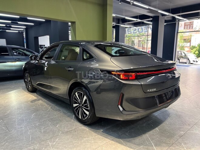 Changan Qiyuan A05 2025, 0 km - 1.5 л - Bakı