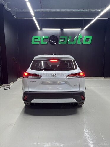 Toyota Corolla Cross 2025, 0 km - 2.0 л - Bakı
