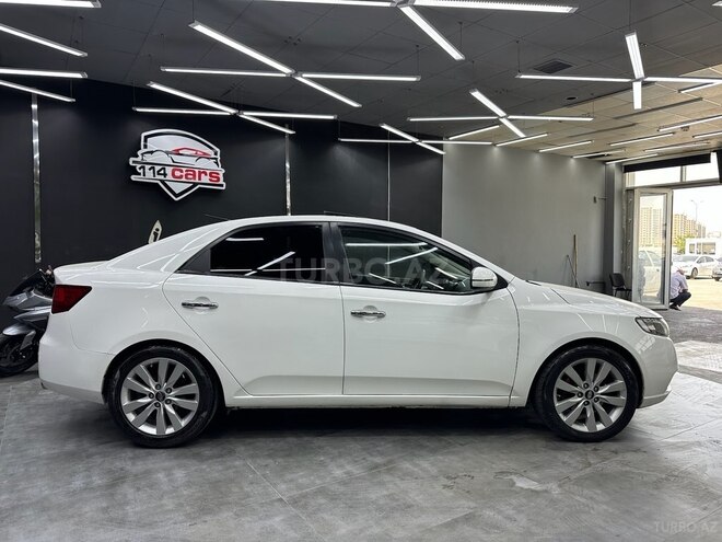 Kia Cerato-3