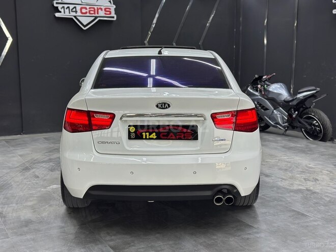 Kia Cerato-7