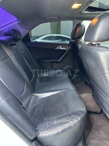 Kia Cerato-10