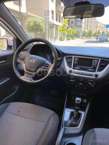 Hyundai Accent 2019, 194,741 km - 1.4 л - Bakı