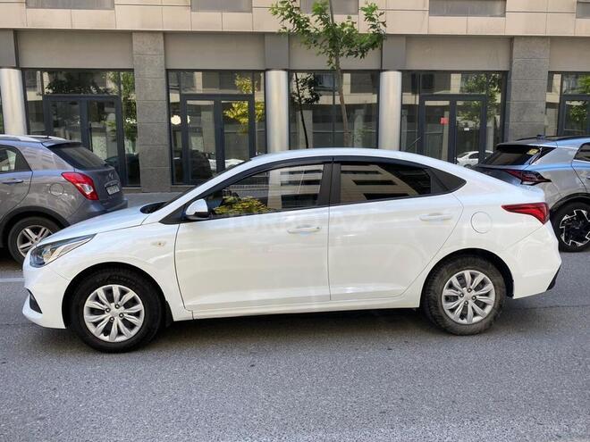 Hyundai Accent 2019, 194,741 km - 1.4 л - Bakı
