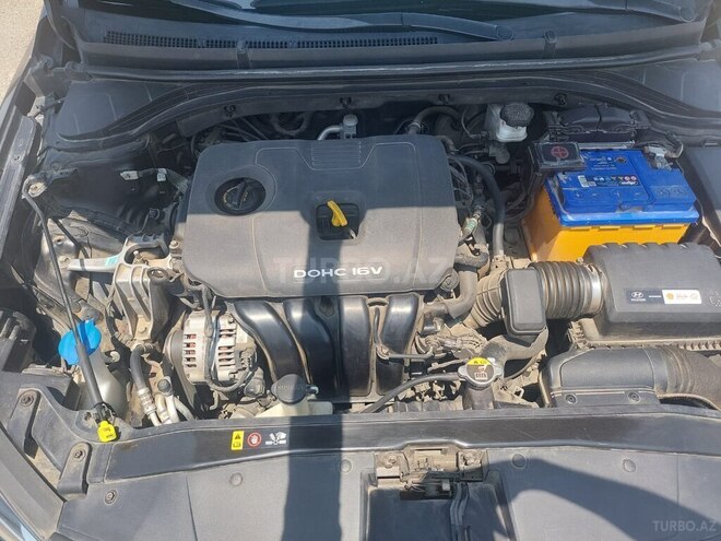 Hyundai Elantra 2018, 172,000 km - 2.0 l - Bakı