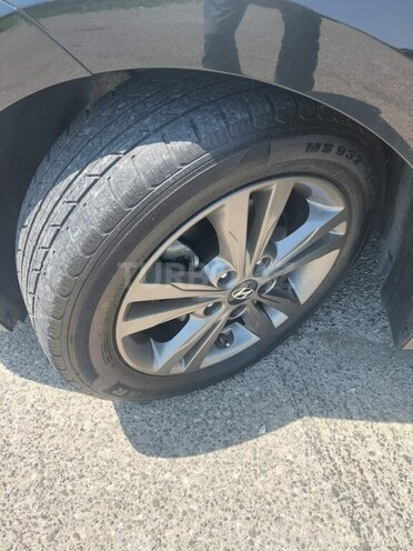 Hyundai Elantra 2018, 172,000 km - 2.0 l - Bakı