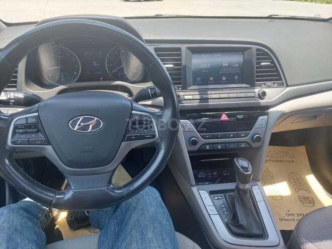 Hyundai Elantra 2018, 172,000 km - 2.0 l - Bakı
