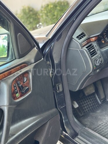 Mercedes E 240 1998, 337,144 km - 2.4 l - Bakı