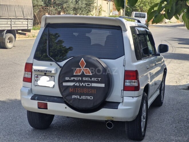 Mitsubishi Pajero io 2002, 217,000 km - 2.0 л - Bakı