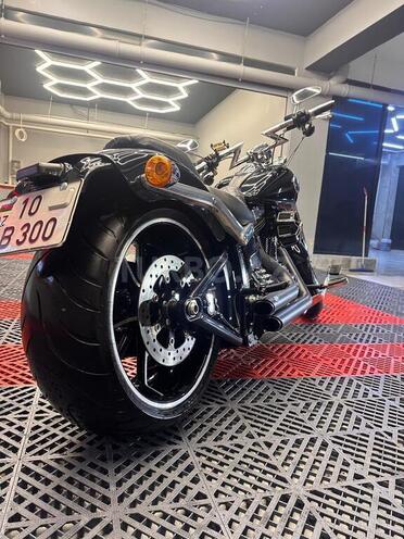 Harley-Davidson  2013, 28,000 km - 1.7 l - Bakı