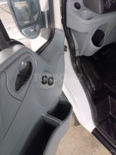Ford Transit 2009, 274,980 km - 2.2 l - Yevlax