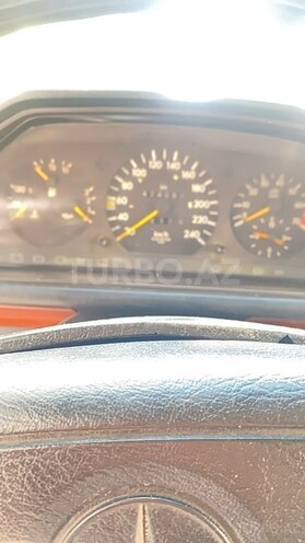Mercedes E 200 1994, 474,082 km - 2.0 л - Naxçıvan