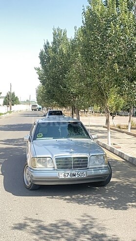 Mercedes E 200 1994, 474,082 km - 2.0 л - Naxçıvan