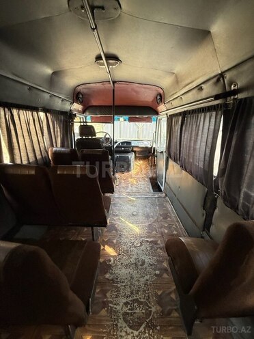 Mercedes 208 D 1994, 300,000 km - 2.3 л - Şirvan