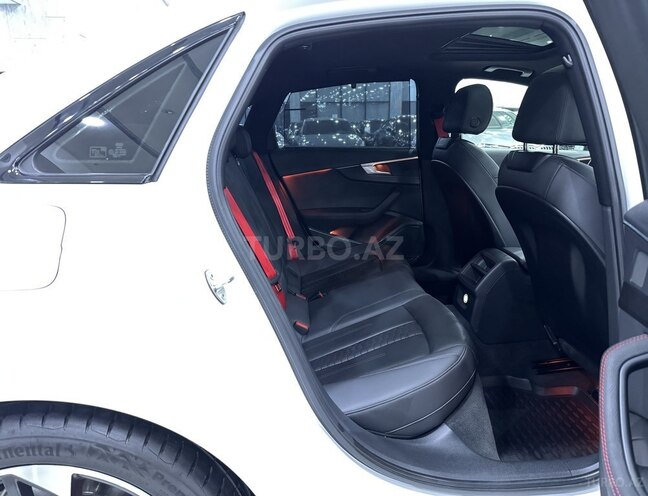 Audi A4 2018, 51,300 km - 2.0 l - Bakı