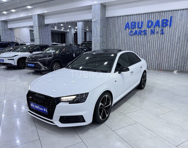 Audi A4 2018, 51,300 km - 2.0 l - Bakı