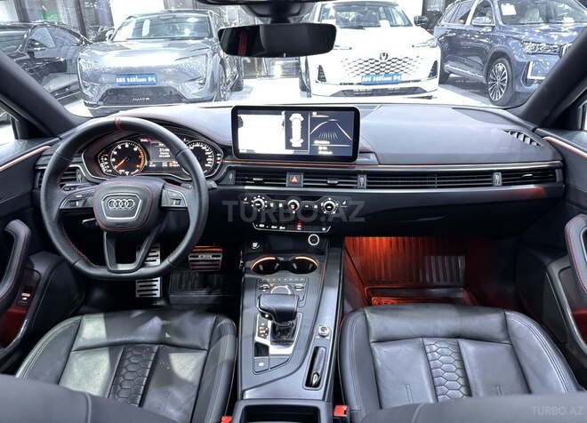Audi A4 2018, 51,300 km - 2.0 l - Bakı