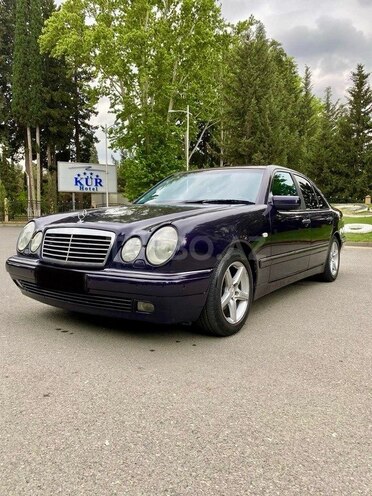 Mercedes E 240 1999, 350,000 km - 2.4 l - Mingəçevir
