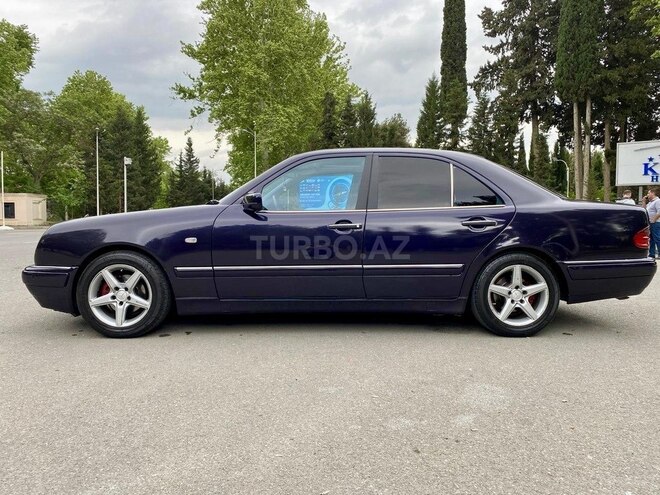 Mercedes E 240 1999, 350,000 km - 2.4 l - Mingəçevir