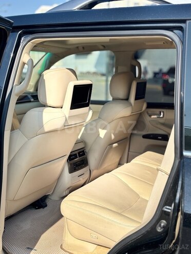 Lexus LX 570 2014, 196,000 km - 5.7 л - Bakı