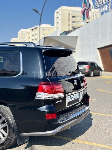 Lexus LX 570 2014, 196,000 km - 5.7 л - Bakı