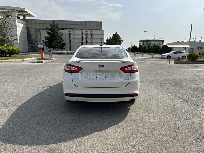 Ford Fusion (North America) 2015, 273,588 km - 1.5 l - Sumqayıt