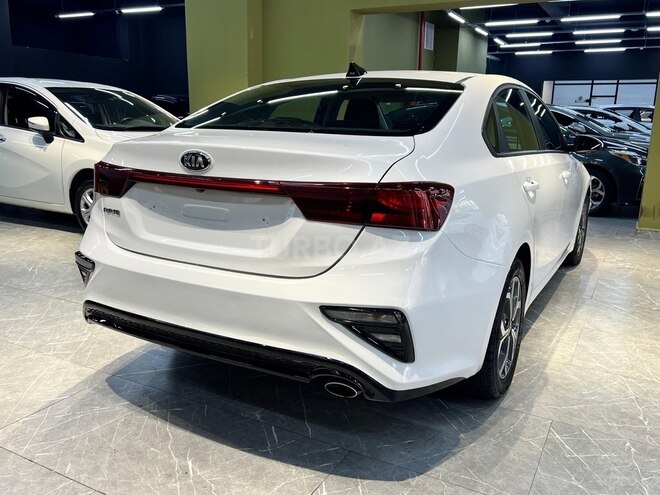 Kia Cerato-8