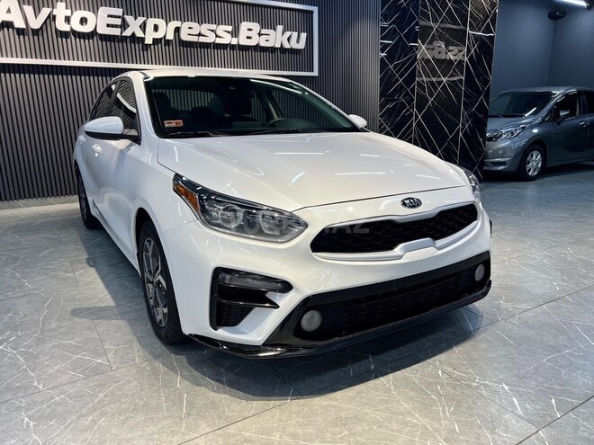 Kia Cerato-5