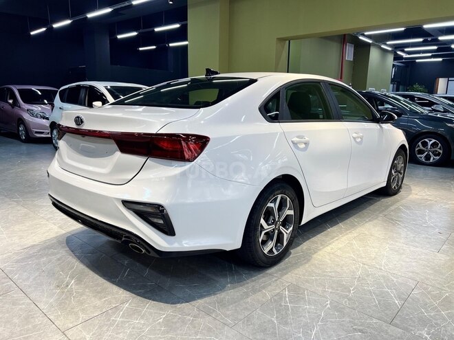 Kia Cerato-7