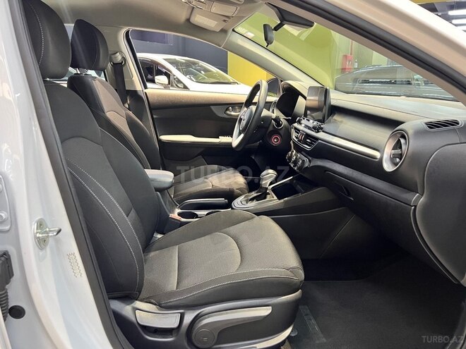 Kia Cerato-13
