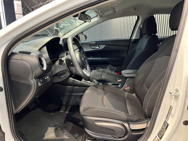 Kia Cerato-15