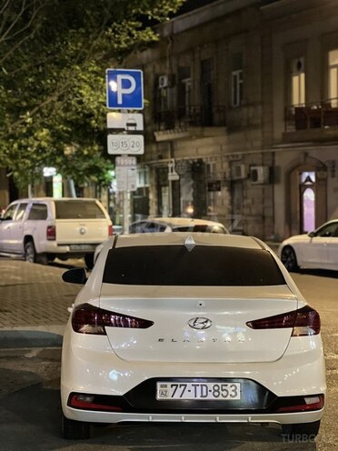 Hyundai Elantra 2019, 117,482 km - 2.0 l - Bakı