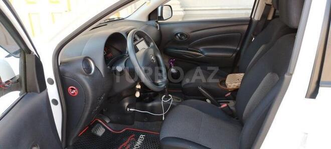 Nissan Latio 2015, 61,500 km - 1.2 l - Gəncə