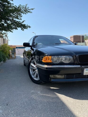 BMW 728 2000, 290,000 km - 3.0 l - Bakı