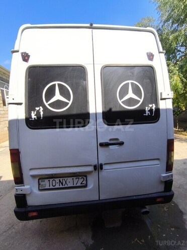 Mercedes Sprinter 208 1996, 864,000 km - 2.2 л - Tovuz