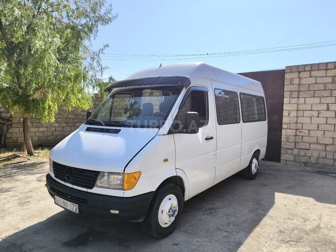 Mercedes Sprinter 208 1996, 864,000 km - 2.2 л - Tovuz