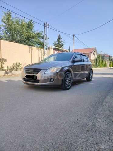 Kia Ceed 2007, 302,000 km - 1.4 л - Bakı