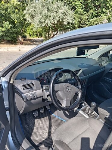 Opel Astra 2004, 220,000 km - 1.4 l - Bakı
