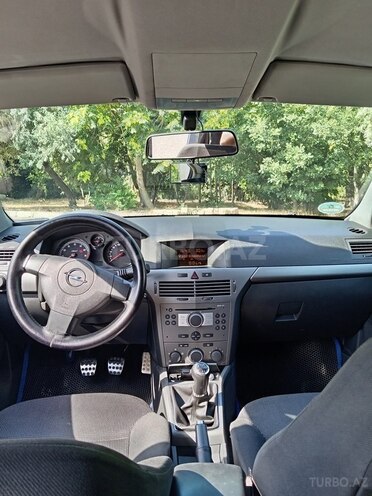 Opel Astra 2004, 220,000 km - 1.4 l - Bakı