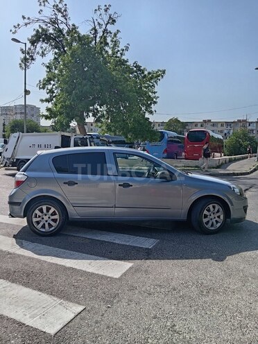 Opel Astra 2004, 220,000 km - 1.4 l - Bakı