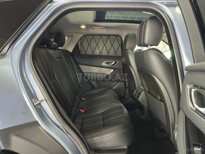 Land Rover RR Velar-12