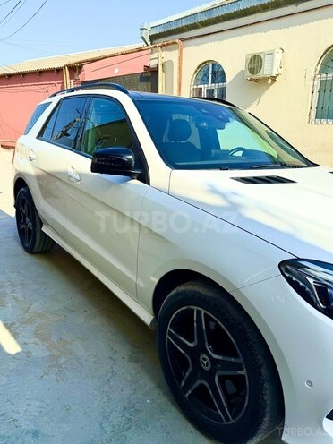 Mercedes GLE 350 4MATIC 2018, 192,500 km - 3.0 л - Bakı