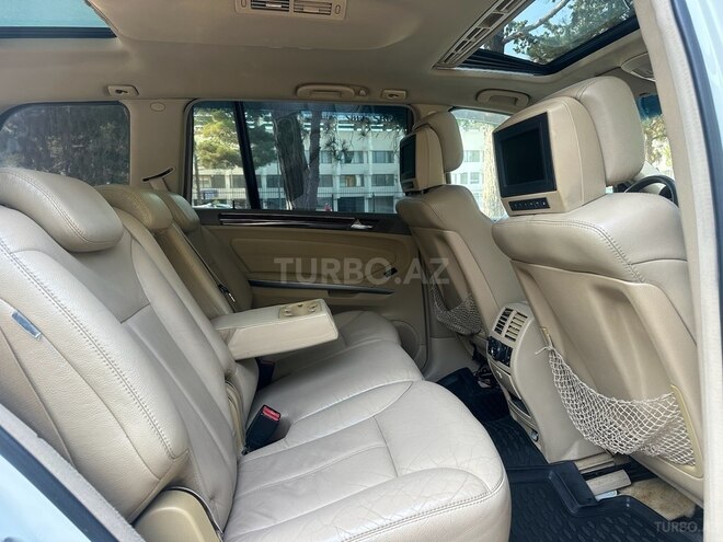 Mercedes GL 450 4MATIC 2008, 221,399 km - 4.7 l - Bakı