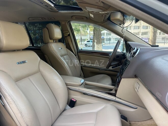 Mercedes GL 450 4MATIC 2008, 221,399 km - 4.7 l - Bakı
