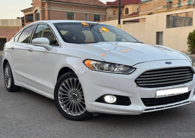 Ford Fusion (North America) 2015, 247,000 km - 2.0 л - Bakı