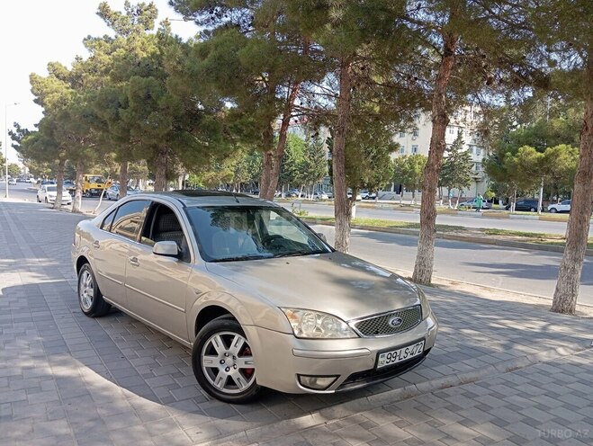 Ford Mondeo 2003, 295,416 km - 2.0 l - Sumqayıt